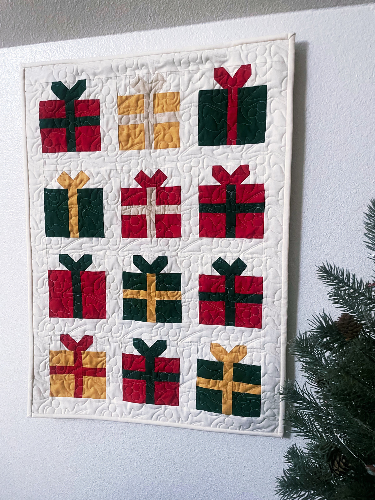 Perfect Presents Modern Quilt Pattern | Christmas Quilt